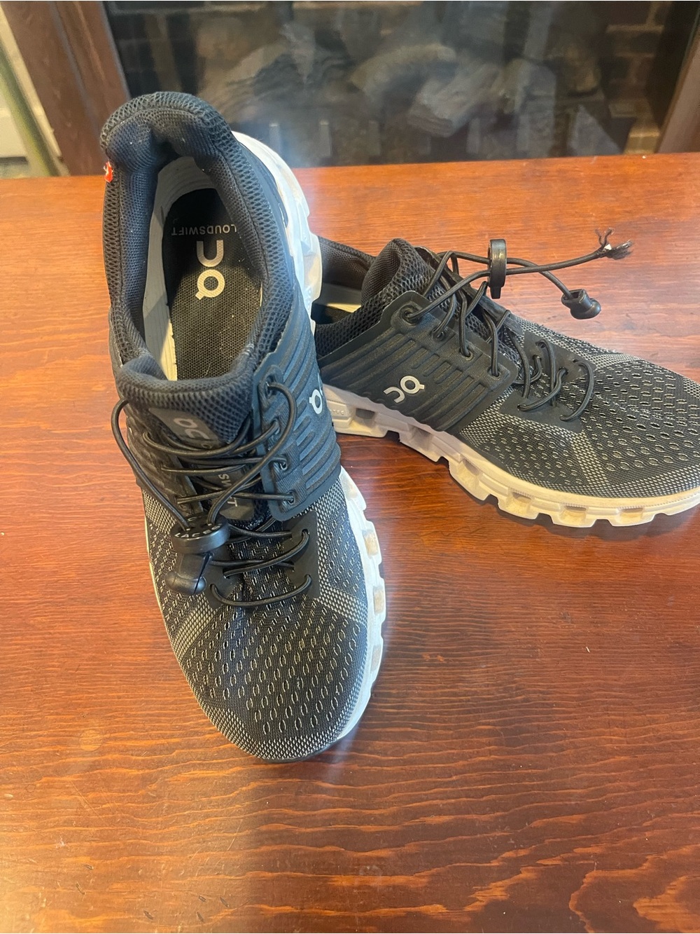 On Running Cloudswift Black White Athletic Running Shoes Women’s Size 8.5